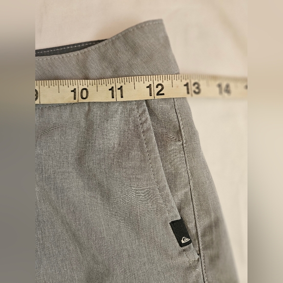 Quiksilver Boys Gray Dry Flight Amphibian Buttoned Chino Shorts Size 24/8 - Picture 7 of 12